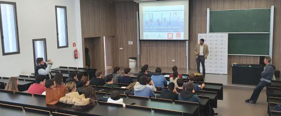 COGITCV llega hasta a la UMH de Elche por el “Día de la Profesión del Teleco”