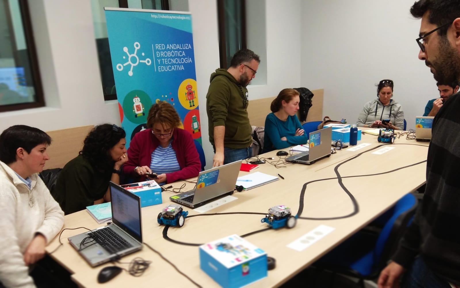 La Red Andaluza de Robótica y Tecnología Educativa forma al profesorado malagueño