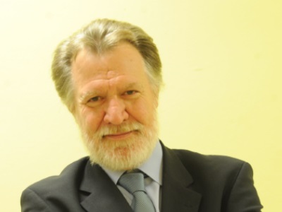La necesaria colaboración y formación de todos los ingenieros, por Luis Miguel Chapinal