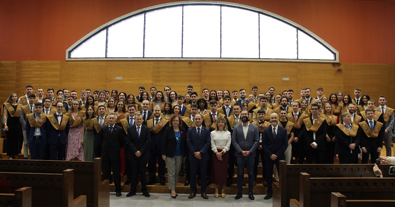La Delegación de Cantabria de COITT acompaña al alumnado graduado en el curso 2023-2024