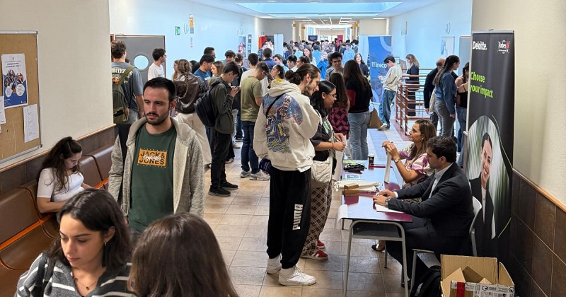 El COITT/AEGITT acerca la ingeniería en telecomunicaciones a los universitarios en la Jornada de Carrera Profesional 2025