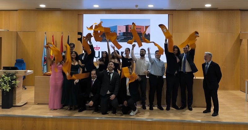 El COITT apadrina la nueva promoción de ingenieros e ingenieras en telecomunicaciones de la URJC