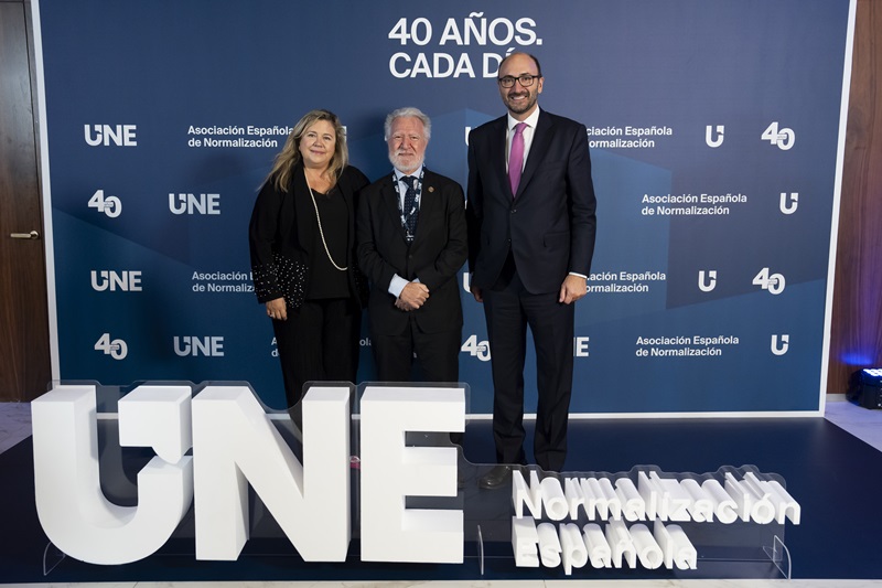 UNE celebra 40 años impulsando la normalización y el desarrollo tecnológico en España